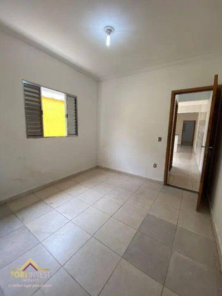 Imagem Imóvel com 2 Quartos à Venda, 112 m² em Mirim - Praia Grande Imagem Imóvel com 2 Quartos à Venda, 112 m² em Mirim - Praia Grande