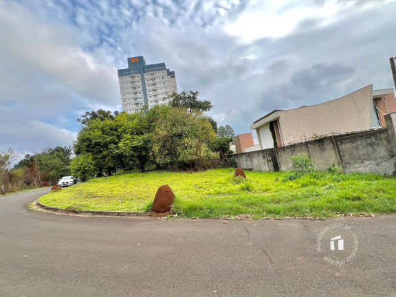 Imagem Terreno à Venda, 477 m² em Recanto Azul - Botucatu Imagem Terreno à Venda, 477 m² em Recanto Azul - Botucatu