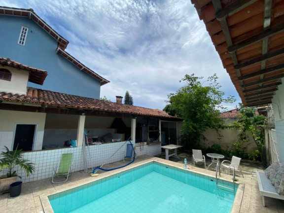 Imagem Casa com 6 Quartos à Venda, 450 m² em Jardim Excelsior - Cabo Frio Imagem Casa com 6 Quartos à Venda, 450 m² em Jardim Excelsior - Cabo Frio