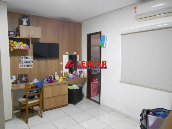 Imagem Casa com 3 Quartos à Venda, 350 m² em Aponiã - Porto Velho Imagem Casa com 3 Quartos à Venda, 350 m² em Aponiã - Porto Velho