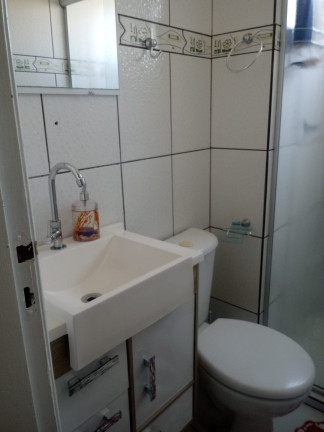 Imagem Apartamento com 2 Quartos à Venda, 44 m² em Parque Roseira - Carapicuíba