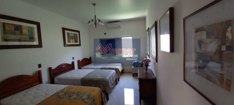 Imagem Casa com 3 Quartos à Venda ou Locação, 500 m² em Jardim Virgínia - Guarujá Imagem Casa com 3 Quartos à Venda ou Locação, 500 m² em Jardim Virgínia - Guarujá
