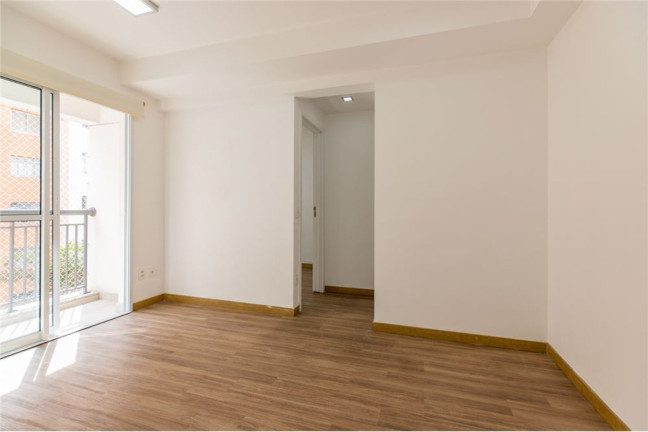 Imagem Imóvel com 1 Quarto à Venda, 34 m² em Liberdade - São Paulo Imagem Imóvel com 1 Quarto à Venda, 34 m² em Liberdade - São Paulo