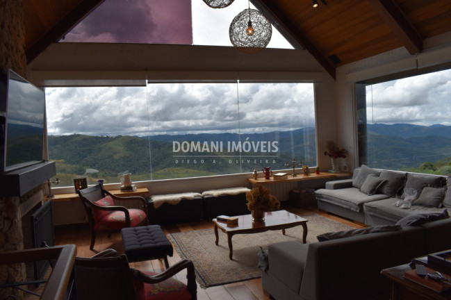 Imagem Casa com 4 Quartos à Venda, 420 m² em Região De Descansópolis - Campos Do Jordão