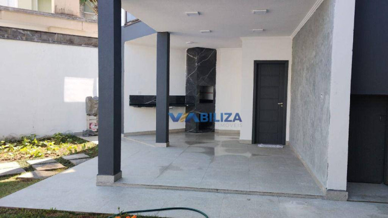 Imagem Casa com 3 Quartos à Venda, 330 m² em Jardim Fazenda Rincao - Aruja V - Arujá Imagem Casa com 3 Quartos à Venda, 330 m² em Jardim Fazenda Rincao - Aruja V - Arujá
