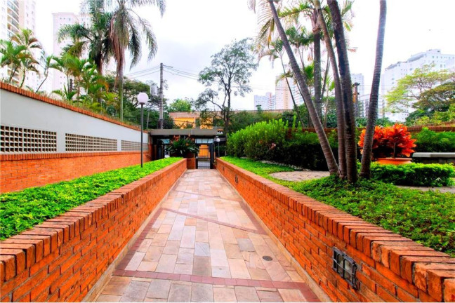 Imagem Imóvel com 4 Quartos à Venda, em Jardim Marajoara - São Paulo Imagem Imóvel com 4 Quartos à Venda, em Jardim Marajoara - São Paulo