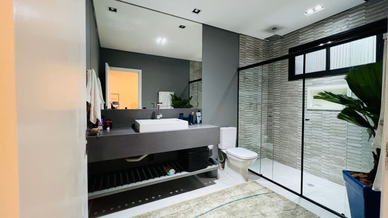Imagem Imóvel com 4 Quartos à Venda, em Riviera - Bertioga Imagem Imóvel com 4 Quartos à Venda, em Riviera - Bertioga
