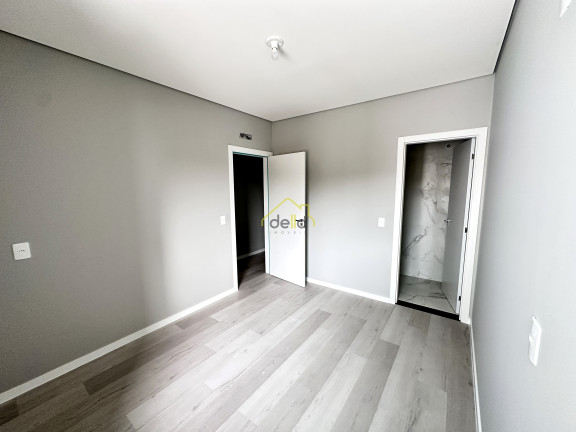 Imagem Casa com 3 Quartos à Venda, 150 m² em Bom Retiro - Joinville Imagem Casa com 3 Quartos à Venda, 150 m² em Bom Retiro - Joinville