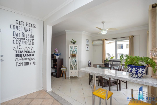 Imagem Apartamento com 3 Quartos à Venda, 97 m² em Centro - Balneário Camboriú
