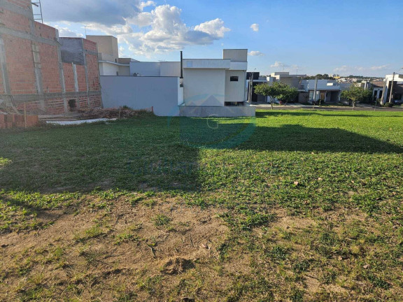 Terreno em Condomínio à Venda, 175 m² em Loteamento Terras De São Pedro E São Paulo - Salto