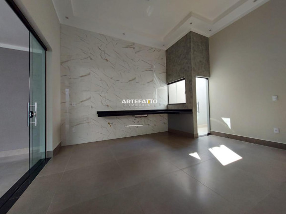 Imagem Casa com 3 Quartos à Venda, 130 m² Imagem Casa com 3 Quartos à Venda, 130 m²