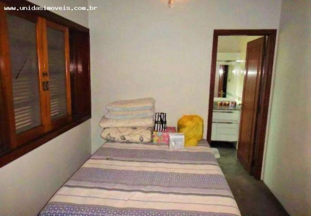 Imagem Casa com 4 Quartos à Venda, 240 m² em Jardim Dos Prados - São Paulo