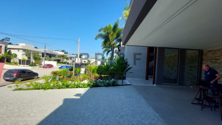 Imagem Casa com 6 Quartos à Venda, 450 m² em Riviera De São Lourenço - Bertioga Imagem Casa com 6 Quartos à Venda, 450 m² em Riviera De São Lourenço - Bertioga