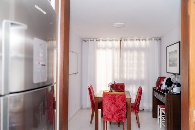 Imagem Casa com 5 Quartos à Venda, 300 m² em Estreito - Florianópolis