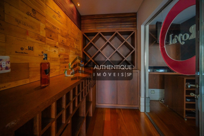Imagem Casa com 4 Quartos à Venda, 1.804 m² em Alphaville - Santana De Parnaíba Imagem Casa com 4 Quartos à Venda, 1.804 m² em Alphaville - Santana De Parnaíba