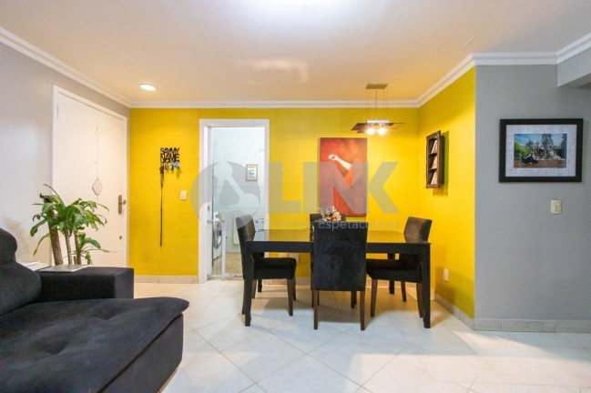 Imagem Apartamento com 2 Quartos à Venda, 62 m² em Cidade Baixa - Porto Alegre