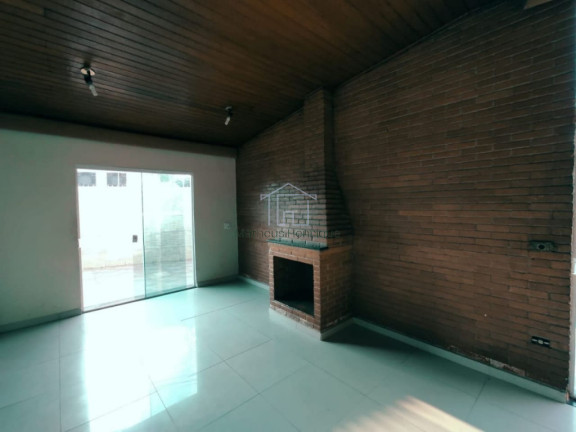 Imagem Casa com 3 Quartos para Alugar,  em Vila Liberdade - Jundiaí