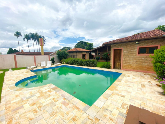 Imagem Casa com 3 Quartos à Venda, 733 m² em Vila Giglio - Atibaia Imagem Casa com 3 Quartos à Venda, 733 m² em Vila Giglio - Atibaia