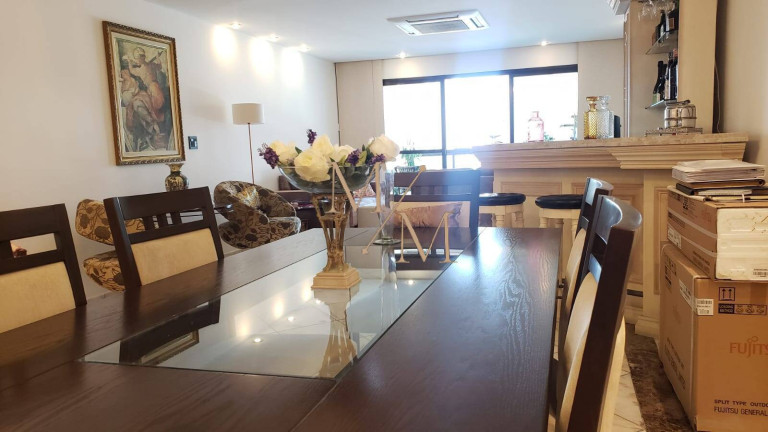 Imagem Apartamento com 4 Quartos à Venda, 190 m² em Boqueirão - Santos