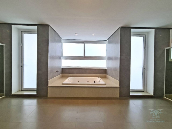 Casa com 4 Quartos à Venda, 765 m² em Alphaville - Santana De Parnaíba