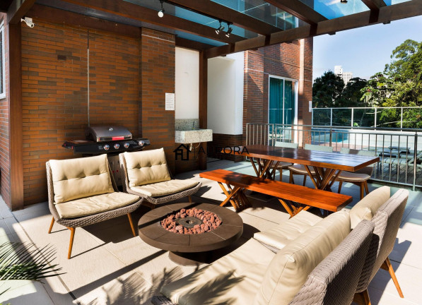 Apartamento com 4 Quartos à Venda, 130 m² em Pioneiros - Balneário Camboriú