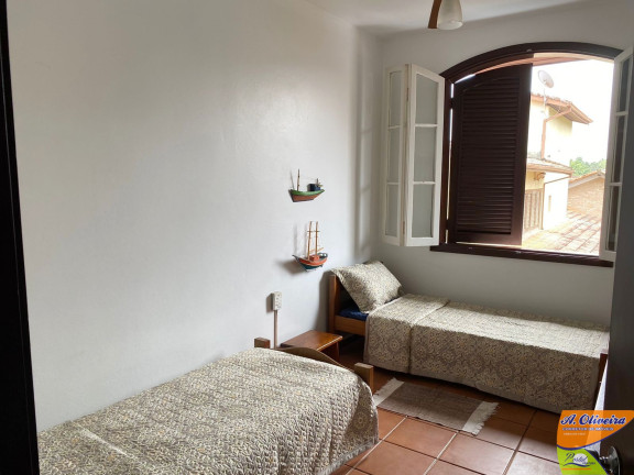 Imagem Casa com 2 Quartos à Venda, 600 m² em Praia Grande - Ubatuba Imagem Casa com 2 Quartos à Venda, 600 m² em Praia Grande - Ubatuba
