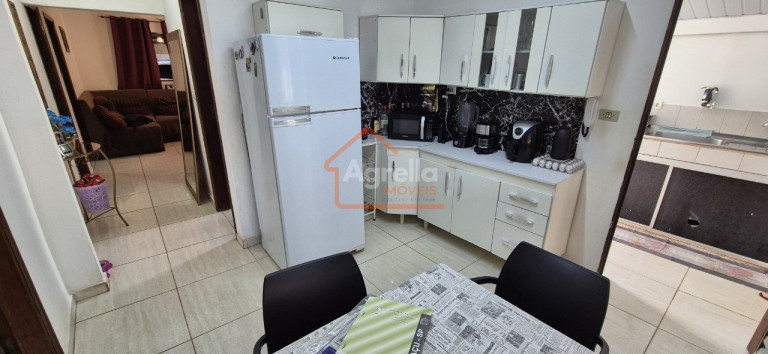 Imagem Casa com 3 Quartos à Venda, 120 m² em Jardim Zaniboni - Mogi Guaçu Imagem Casa com 3 Quartos à Venda, 120 m² em Jardim Zaniboni - Mogi Guaçu