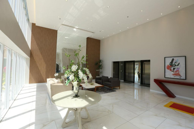 Imagem Apartamento com 3 Quartos à Venda, 71 m²em Guararapes - Fortaleza