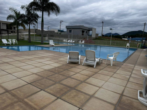 Imagem Casa com 3 Quartos à Venda, 240 m² em Maricá