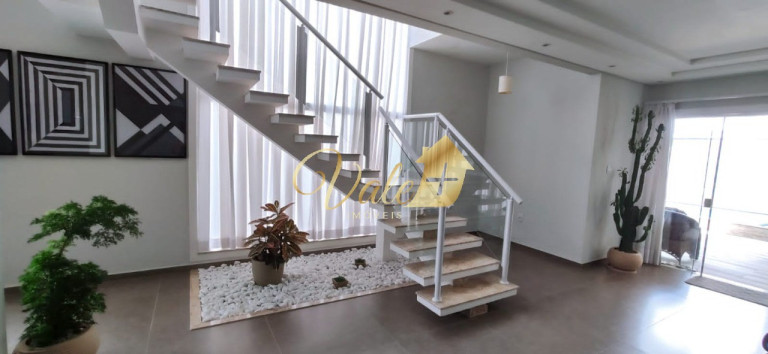 Imagem Casa com 3 Quartos à Venda, 256 m² em Condomínio Terras Do Vale - Caçapava Imagem Casa com 3 Quartos à Venda, 256 m² em Condomínio Terras Do Vale - Caçapava