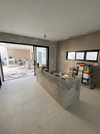 Imagem Casa de Condomínio com 4 Quartos à Venda, 250 m² em Cidade Tamboré - Santana De Parnaíba Imagem Casa de Condomínio com 4 Quartos à Venda, 250 m² em Cidade Tamboré - Santana De Parnaíba