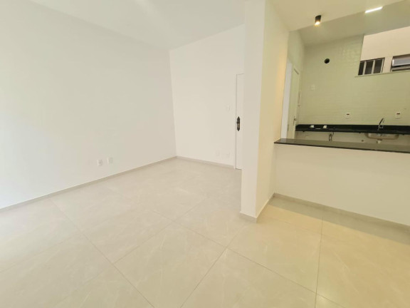 Imagem Apartamento com 2 Quartos à Venda, 60 m² em Copacabana - Rio De Janeiro
