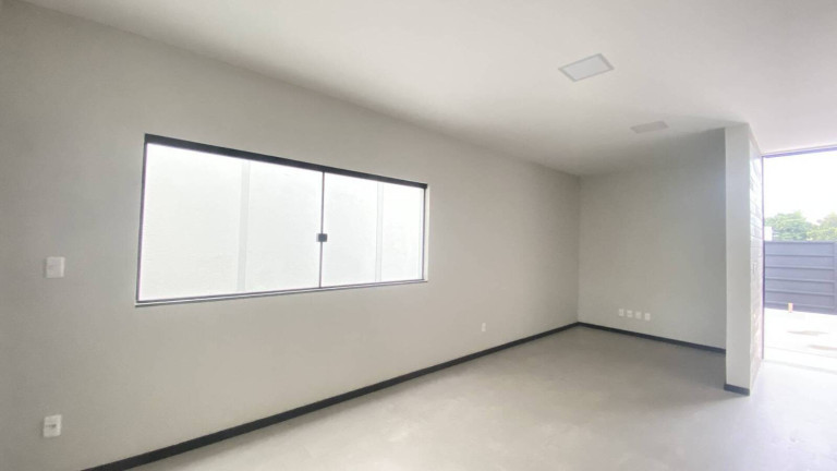 Imagem Casa com 3 Quartos à Venda, 145 m² em Sim - Feira De Santana Imagem Casa com 3 Quartos à Venda, 145 m² em Sim - Feira De Santana