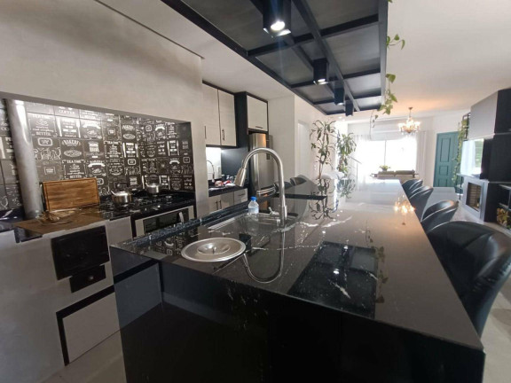 Imagem Casa com 3 Quartos à Venda, 181 m² em Country - Santa Cruz Do Sul Imagem Casa com 3 Quartos à Venda, 181 m² em Country - Santa Cruz Do Sul