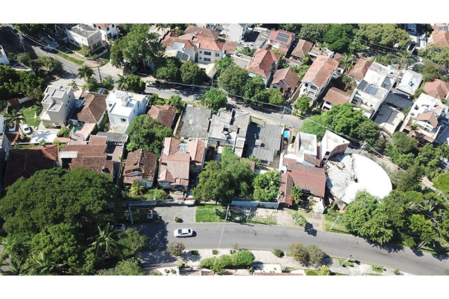 Imagem Terreno à Venda, 532 m² em Petrópolis - Porto Alegre