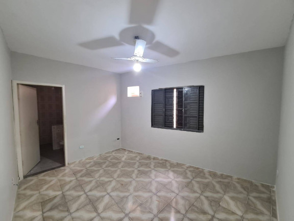 Imagem Casa com 3 Quartos à Venda,  em Canhema - Diadema