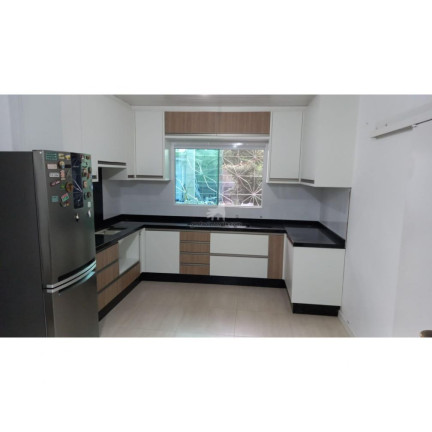 Imagem Casa com 2 Quartos à Venda, 324 m² em Santa Regina - Camboriú