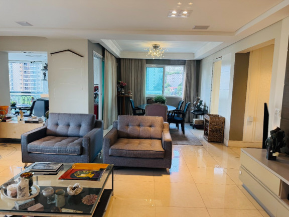 Imagem Apartamento com 4 Quartos à Venda, 215 m² em Aclimação - São Paulo Imagem Apartamento com 4 Quartos à Venda, 215 m² em Aclimação - São Paulo