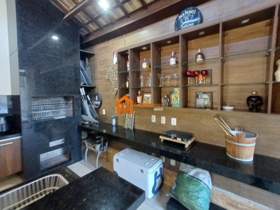 Imagem Casa com 4 Quartos à Venda, 996 m² em Centro - Eusébio Imagem Casa com 4 Quartos à Venda, 996 m² em Centro - Eusébio