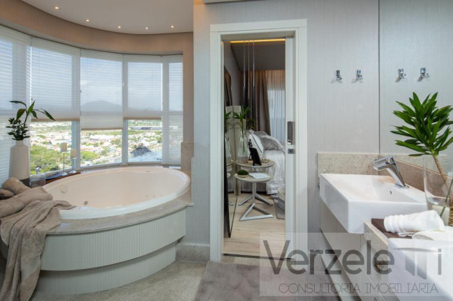 Imagem Apartamento com 4 Quartos à Venda, 238 m² em Centro - Balneário Camboriú Imagem Apartamento com 4 Quartos à Venda, 238 m² em Centro - Balneário Camboriú