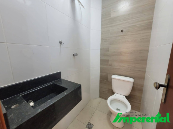 Imagem Casa com 3 Quartos à Venda, 160 m² em Estuário - Santos