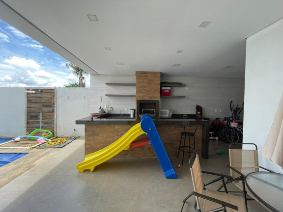 Imagem Casa com 4 Quartos à Venda, 250 m² em Colonia Agricola Samambaia - Brasília Imagem Casa com 4 Quartos à Venda, 250 m² em Colonia Agricola Samambaia - Brasília