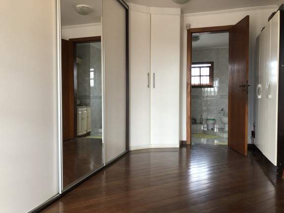 Imagem Casa com 4 Quartos à Venda, 489 m² em Niterói - Canoas Imagem Casa com 4 Quartos à Venda, 489 m² em Niterói - Canoas