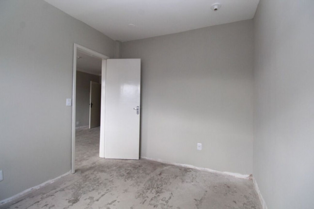 Imagem Imóvel com 3 Quartos à Venda, 126 m² em Petrópolis - Porto Alegre Imagem Imóvel com 3 Quartos à Venda, 126 m² em Petrópolis - Porto Alegre