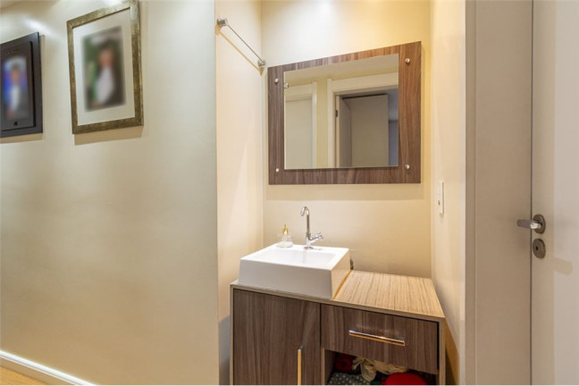 Imagem Imóvel com 2 Quartos à Venda, em Mato Grande - Canoas Imagem Imóvel com 2 Quartos à Venda, em Mato Grande - Canoas