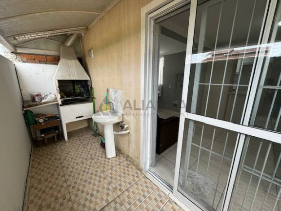 Imagem Apartamento com 2 Quartos para Alugar, 70 m² em Centro - Navegantes