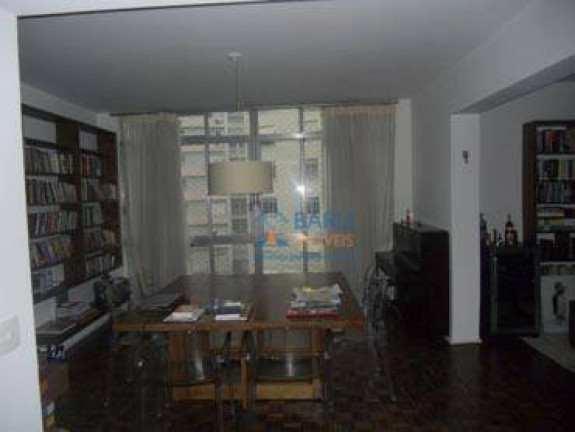 Apartamento com 3 Quartos à Venda, 250 m² em Higienópolis - São Paulo