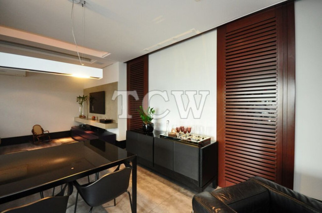 Imagem Apartamento com 3 Quartos à Venda, 177 m² em Aclimação - São Paulo