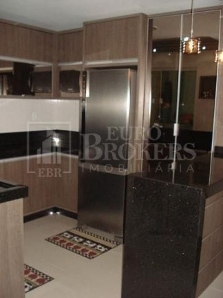 Sobrado com 3 Quartos à Venda, 125 m² em Nova Esperança - Balneário Camboriú