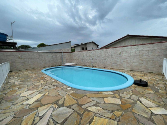 Imagem Casa com 3 Quartos para Temporada, 327 m² em Itapema Do Norte - Itapoá Imagem Casa com 3 Quartos para Temporada, 327 m² em Itapema Do Norte - Itapoá